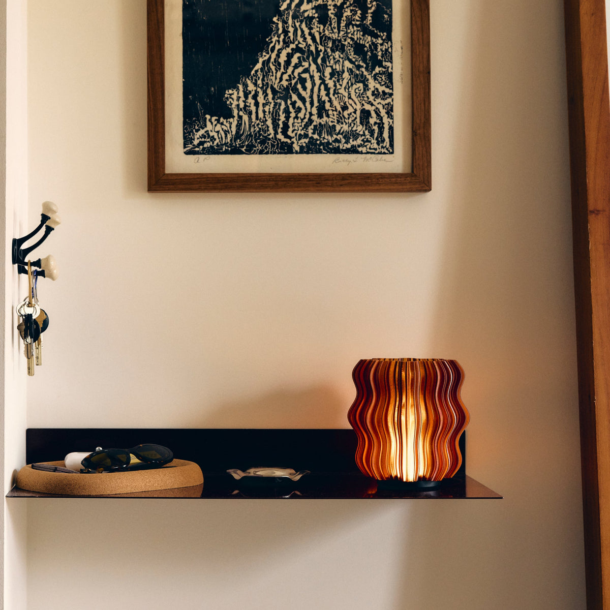 Close view of the ribbed shade on the cordless mini wavy lamp
