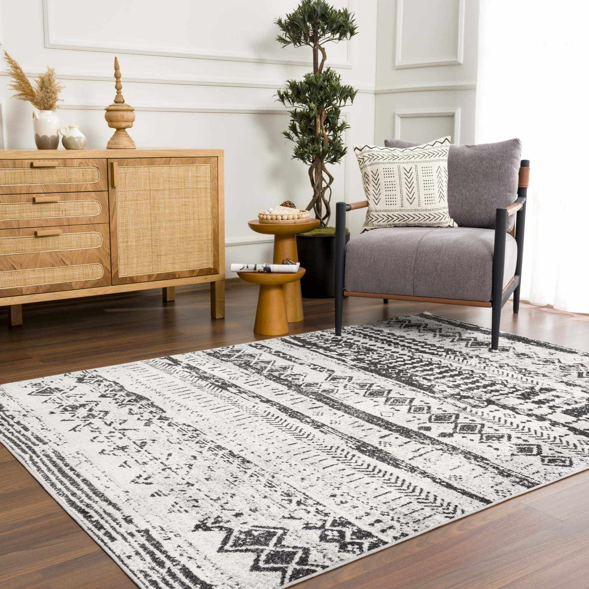 Machine Washable Area Rug, Black and Gray