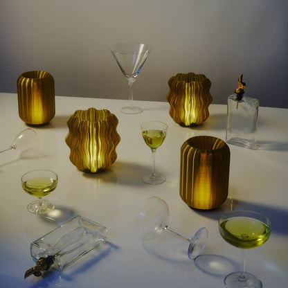 Cordless mini wavy lamp seen from above