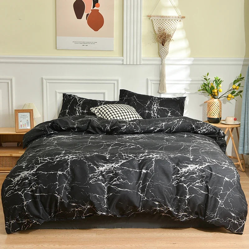 Black and White Duvet Cover Set with Pillowcases