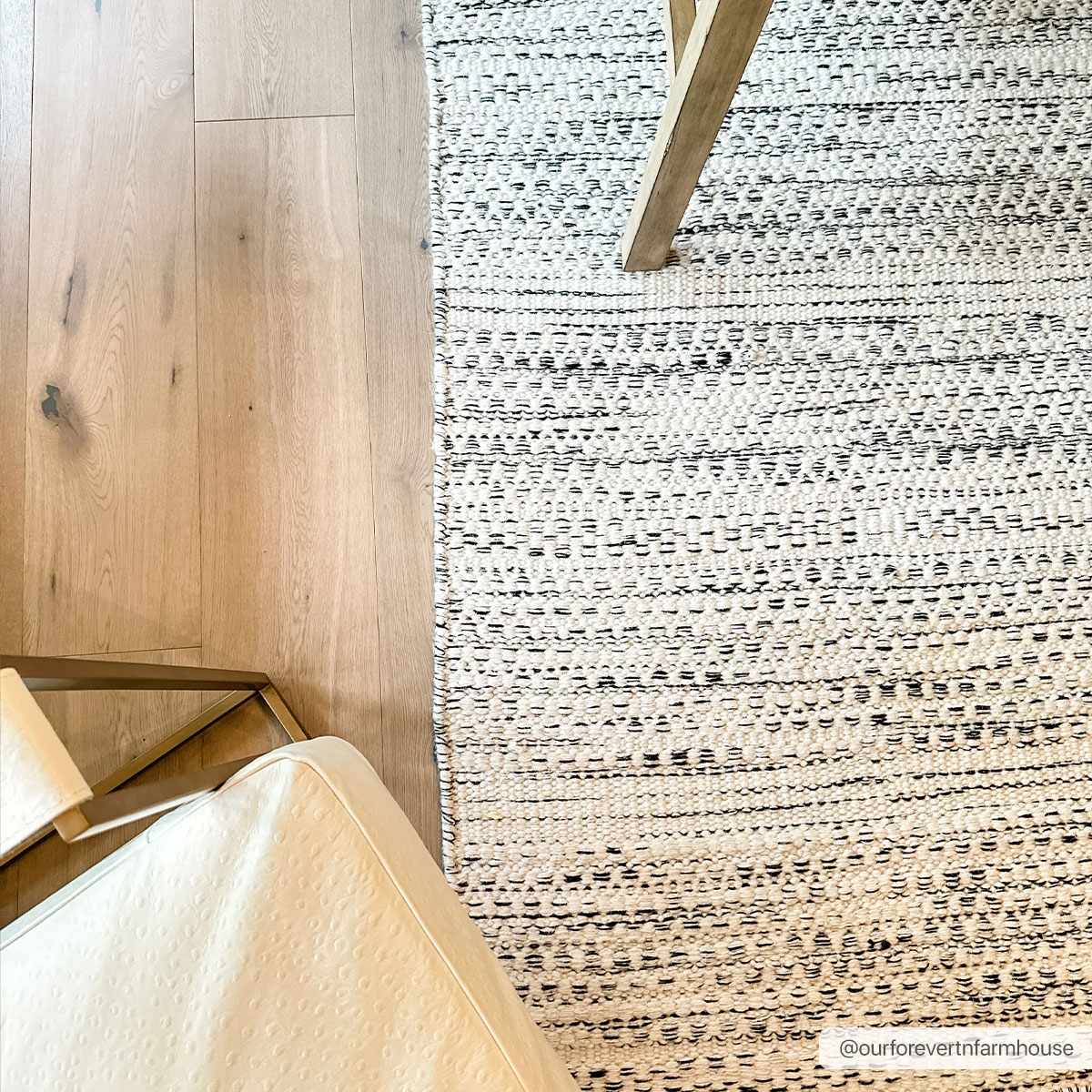 Close view of the hand woven wool surface and cotton warp